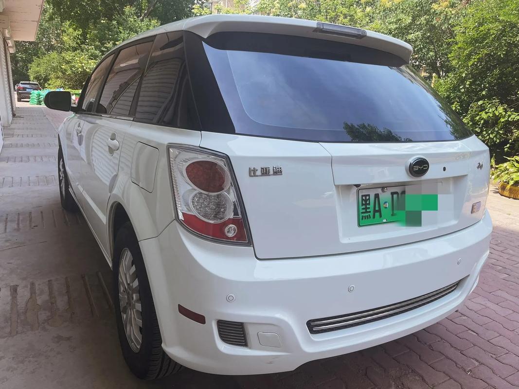 【比亚迪e6纯电动车价格,比亚迪e6纯电动车价格多少】