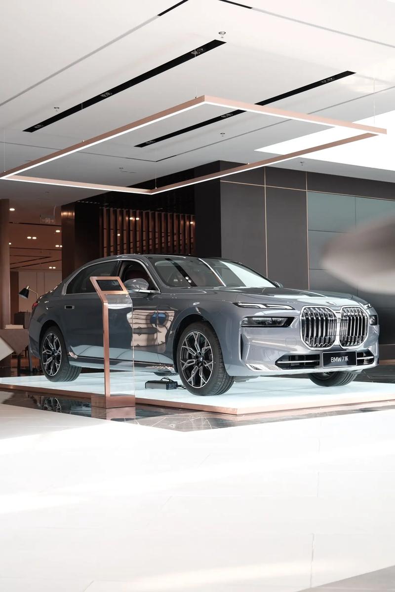 宝马7系好在哪里／宝马7系最好的车是哪个