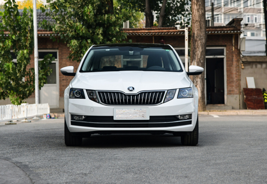 斯柯达明锐12年自动挡多少钱 斯柯达12年明锐价格