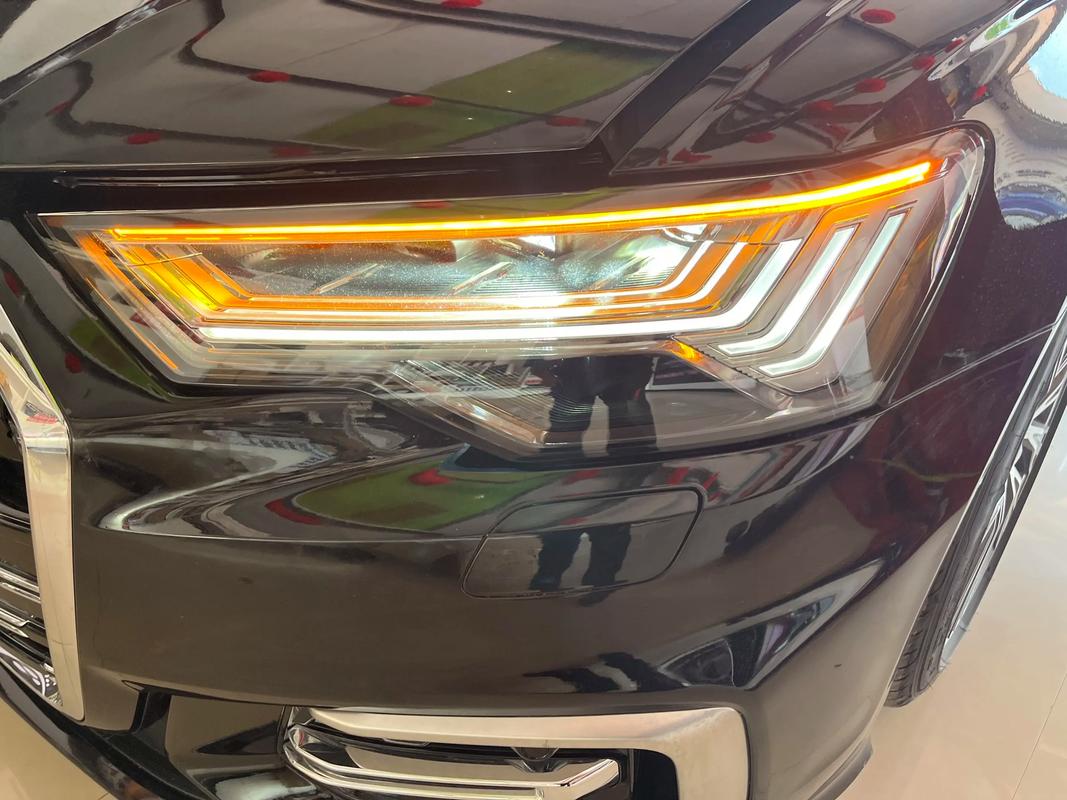 奥迪a6l大灯总成价格(奥迪a6大灯多少钱)