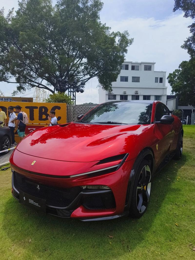 法拉利suv落地价(法拉利落地价多少)