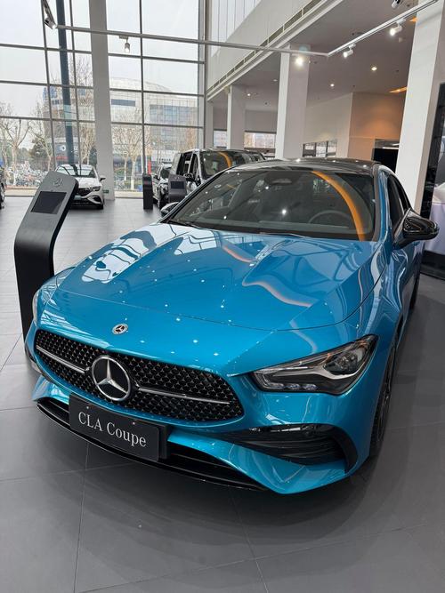 奔驰cla220图片,奔驰cla220的价格