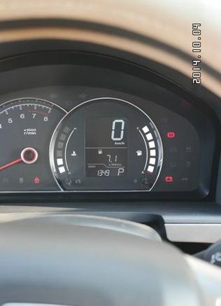 荣威350油耗多少真实油耗,荣威350s油耗多少