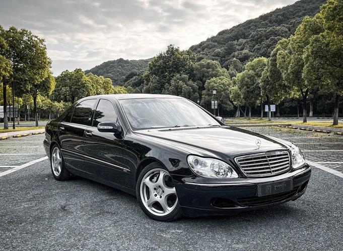 奔驰s600老款／奔驰s600老款改新款