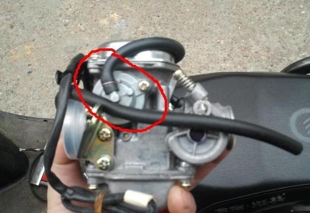 摩托车怠速是什么意思/摩托车怠速是什么意思啊