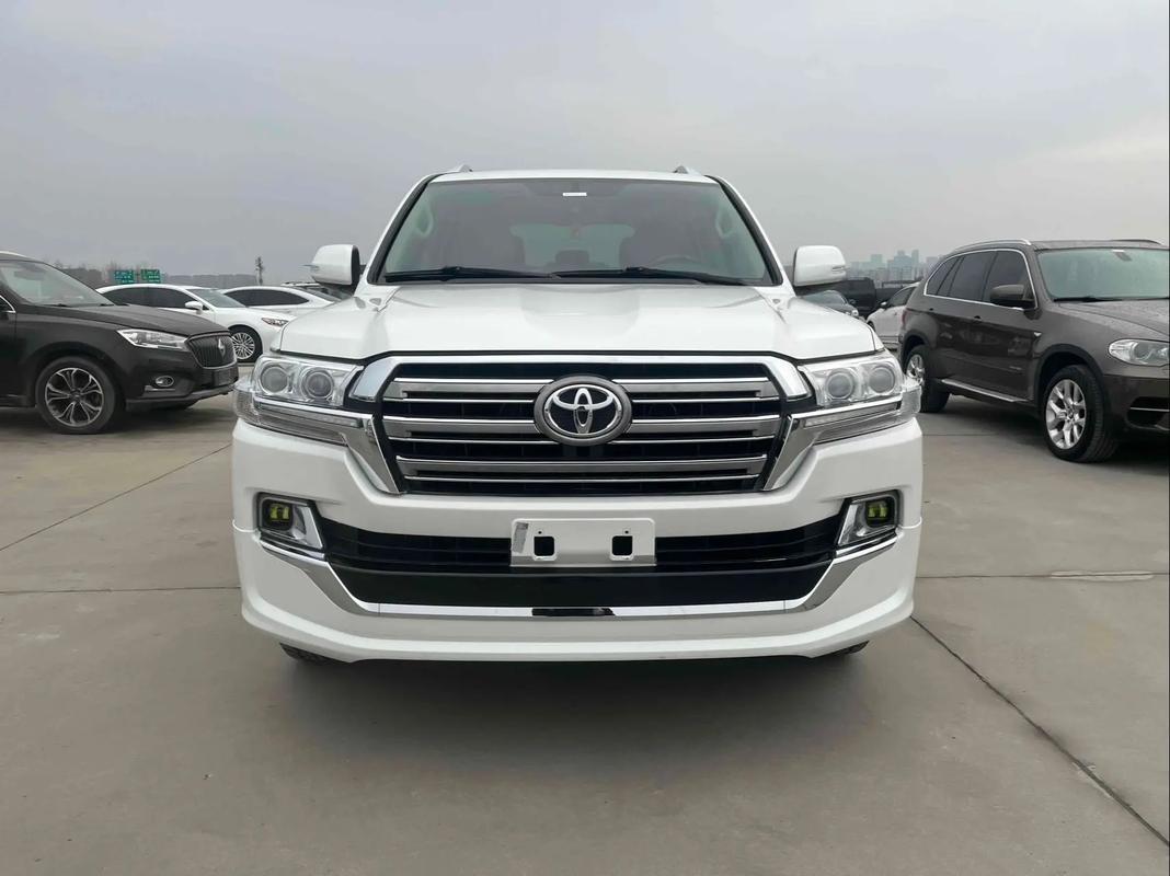 丰田陆地巡洋舰官网(丰田陆地巡洋舰百度百科)