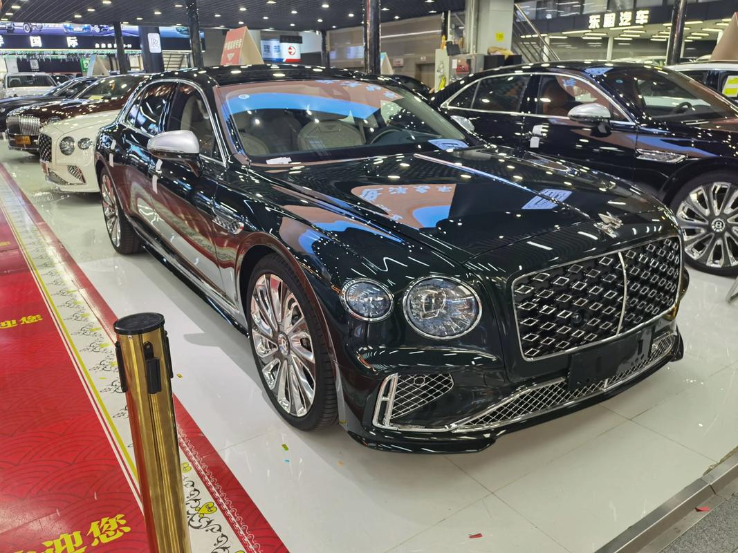 宾利报价和图片(宾利报价及图片)