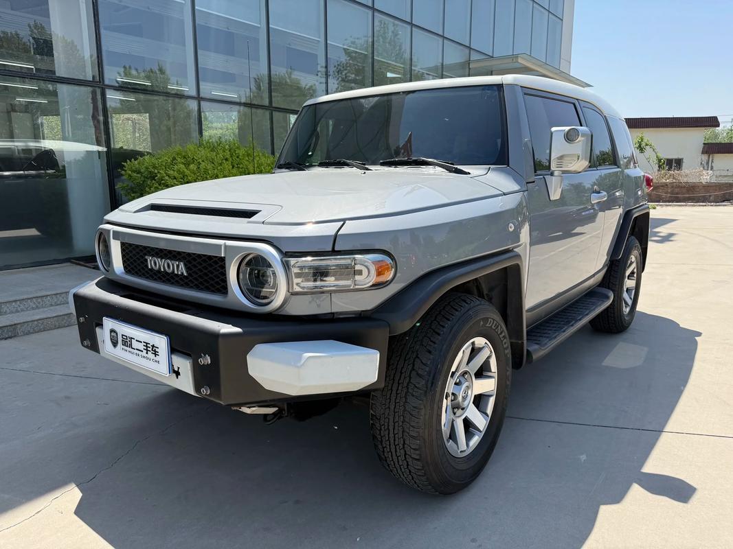 fj酷路泽2022款新款售价图片,fj酷路泽2019新款报价多少钱