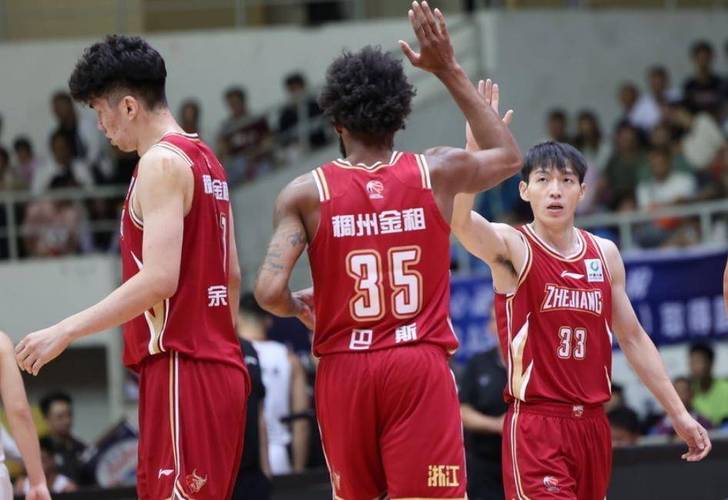 广东男篮vs浙江男篮直播(广东男篮对浙江男篮季前赛直播)