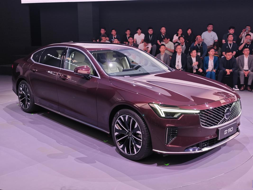 【沃尔沃s90价格是多少,沃尔沃s90现在价格是多少】