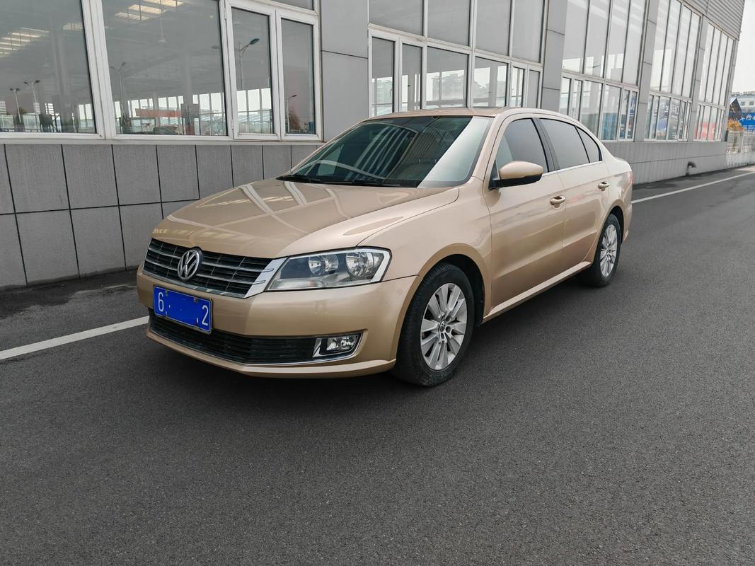 12年买的朗逸是哪一款(12年的大众朗逸怎么样)