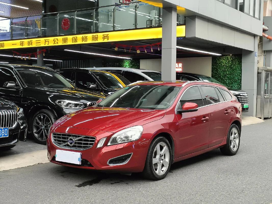 沃尔沃v60t5报价 沃尔沃v6o报价及图片