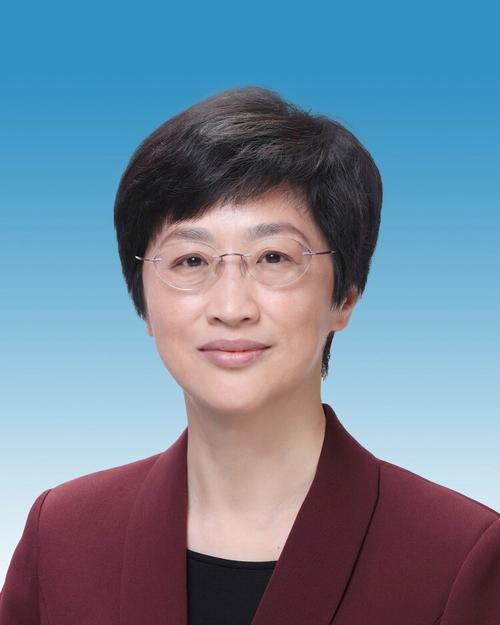 中央常委成员最新名单/中央常委成员最新名单表